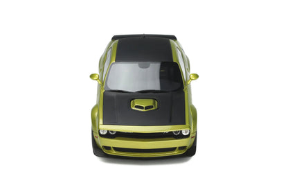 Mô hình xe GT SPIRIT 1:18 Dodge Challenger R/T Scat Pack Widebody 50th Anniversary - GT411