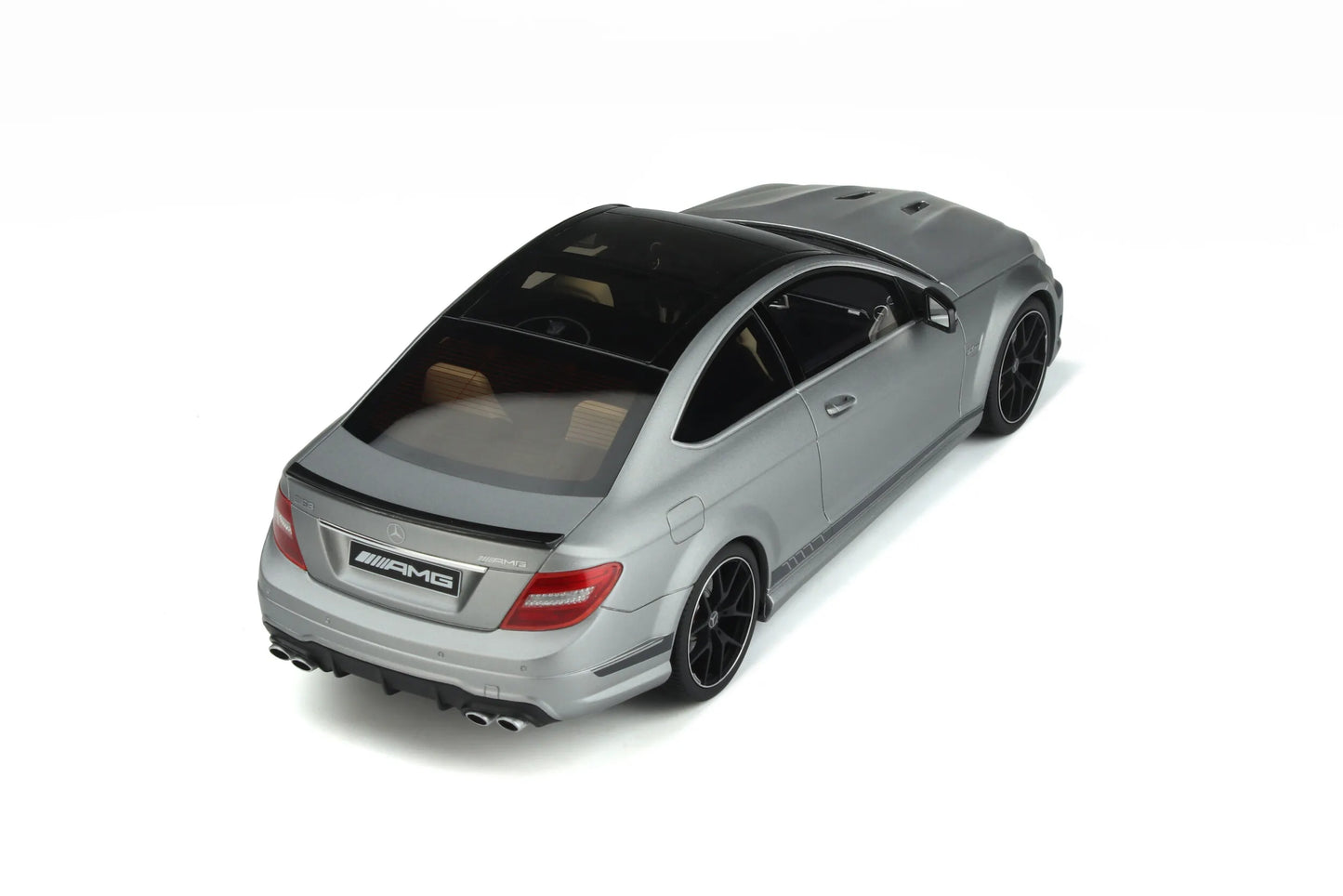 Mô hình xe GT SPIRIT 1:18 Mercedes-Benz C63 AMG Edition 507 - GT381