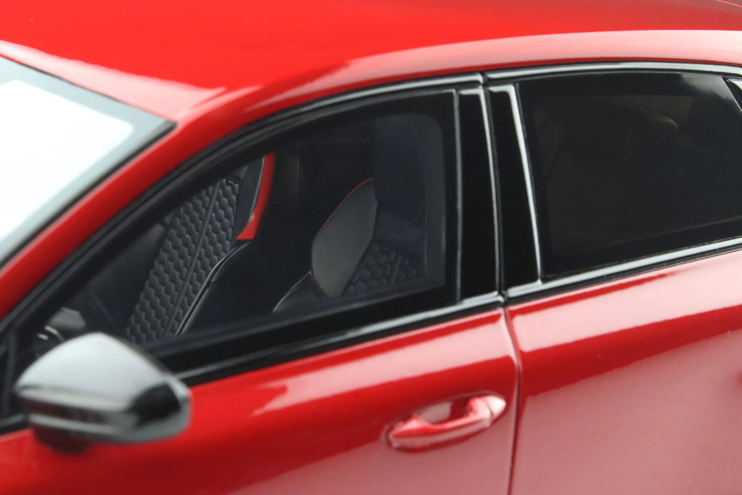 Mô hình xe GT SPIRIT 1:18 Audi RS 3 Sportback - GT378