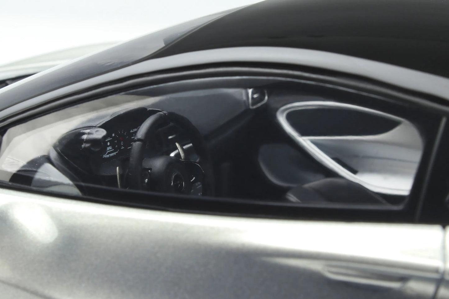 Mô hình xe GT SPIRIT 1:18 McLaren Artura - GT873