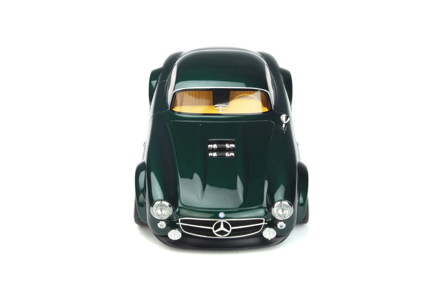 Mô hình xe GT SPIRIT 1:18 Mercedes-Benz S-Klub Speedster By slang500 and JONSIBAL - GT872