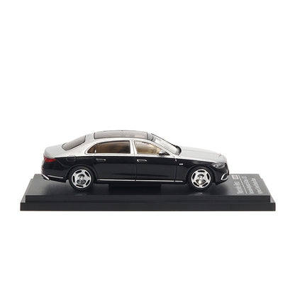 Mô hình xe ARbox(Almost Real) 1:64 Mercedes-Maybach S-Class 2021 Space Silver/Obsidian Black - 620120001