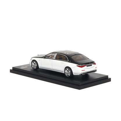 Mô hình xe ARbox(Almost Real) 1:64 Mercedes-Maybach S-Class 2021 Obsidian Black/Diamond White - 620121001