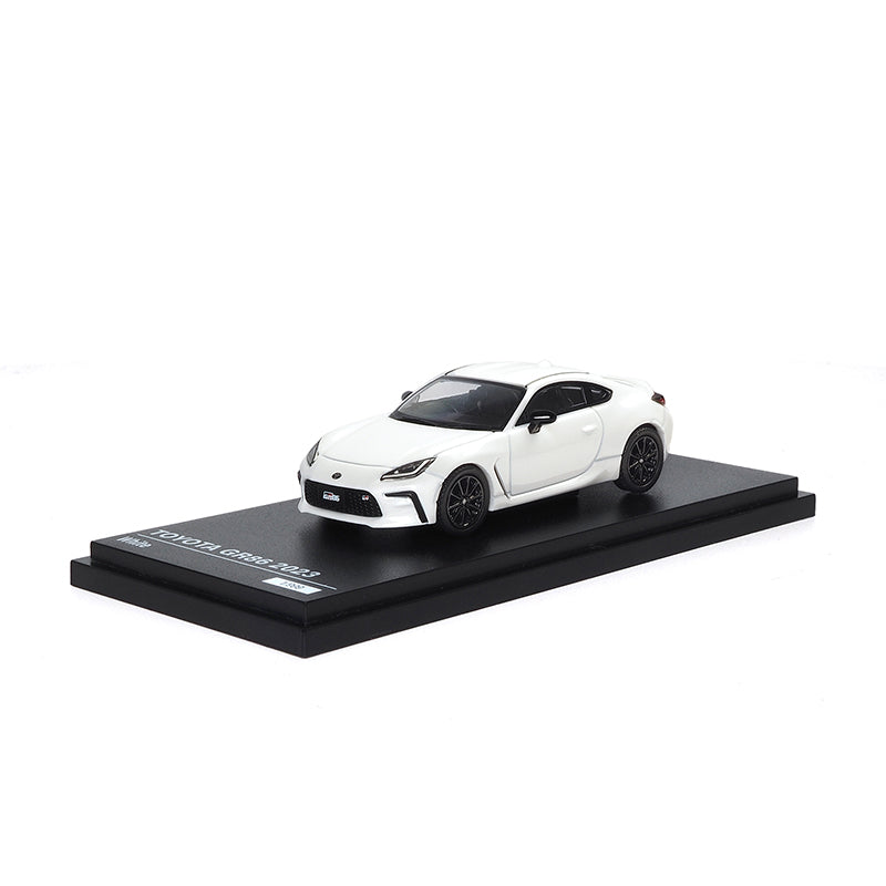 Mô hình xe ARbox(Almost Real) 1:64 Toyota GR86 2023 White - 670003001
