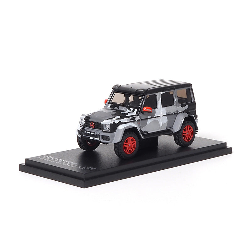 Mô hình xe ARbox(Almost Real) 1:64 Mercedes-Benz G 550 4X4² 2017 Grey Camouflage  - 620205001