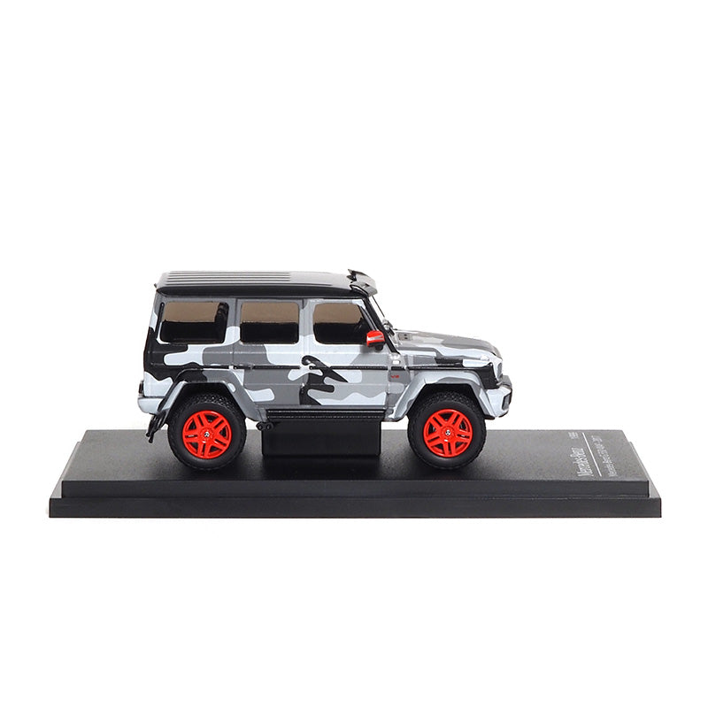 Mô hình xe ARbox(Almost Real) 1:64 Mercedes-Benz G 550 4X4² 2017 Grey Camouflage  - 620205001