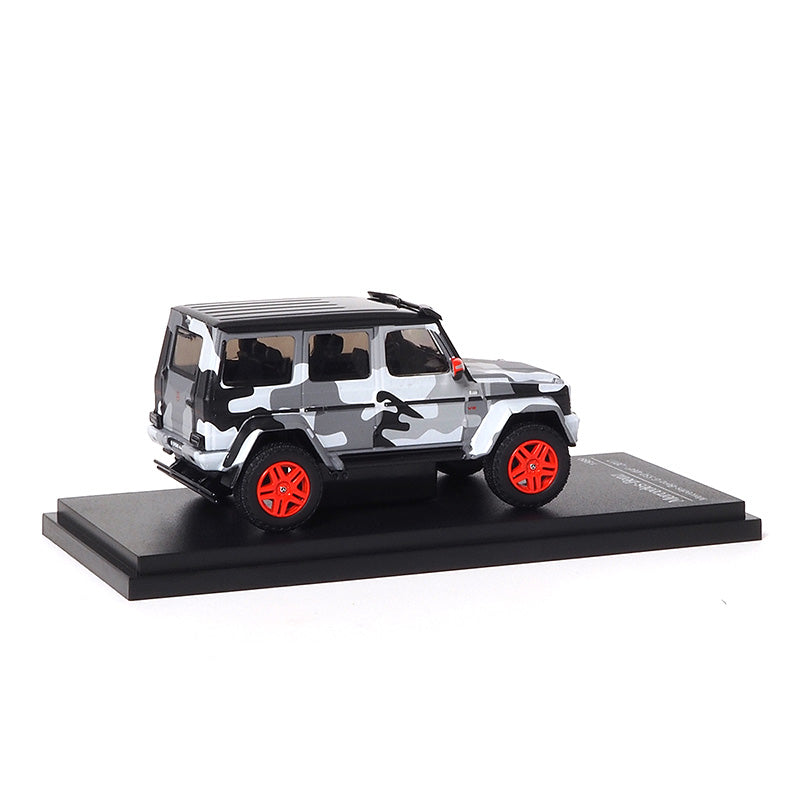 Mô hình xe ARbox(Almost Real) 1:64 Mercedes-Benz G 550 4X4² 2017 Grey Camouflage  - 620205001