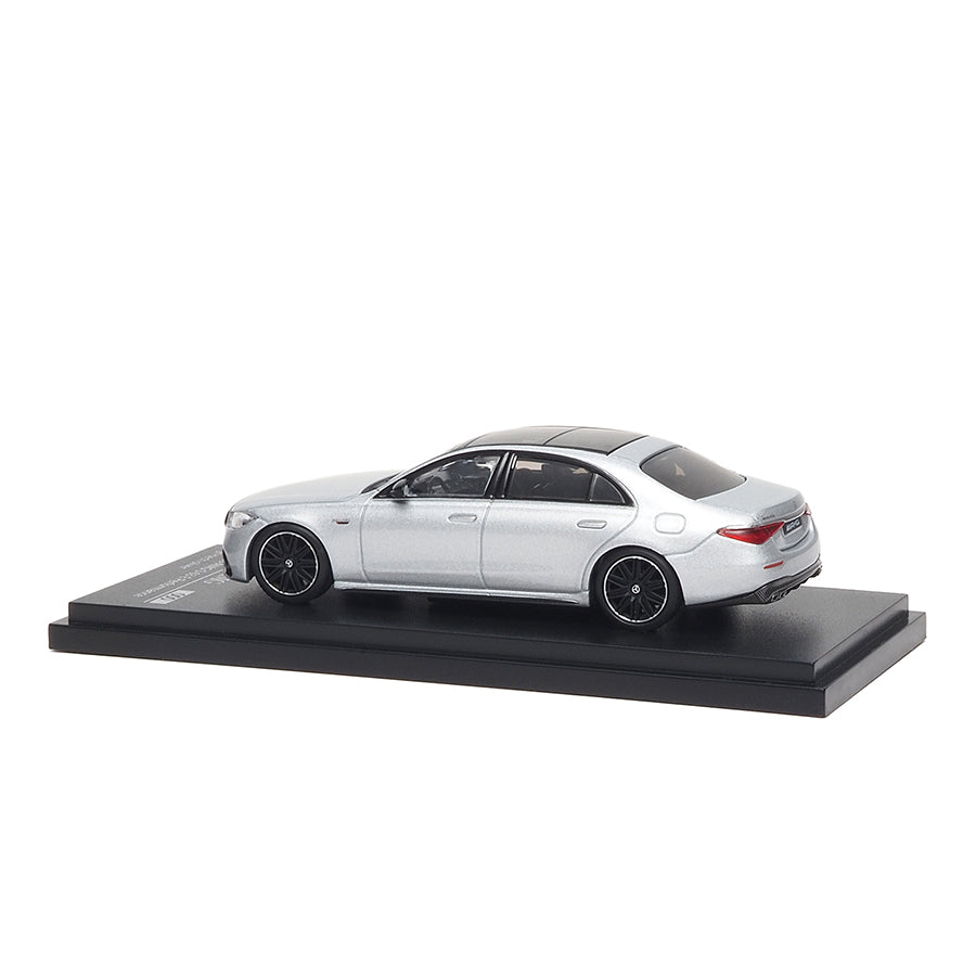 Mô hình xe ARbox(Almost Real) 1:64 Mercedes-AMG S 63 E Performance 2023 Space Silver  - 620102001
