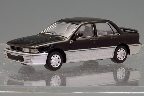Mô hình xe Tomyca Limited Vintage TLV 1:64 Mitsubishi Galant VR-4 (black/silver) | LV-N05b