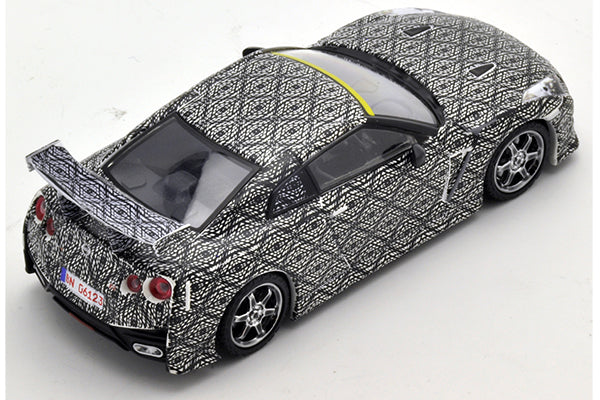 Mô hình xe Tomyca Limited Vintage TLV 1:64 Nissan GT-R NISMO N Attack Package Time Attack Specification | LV-N101d