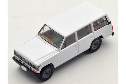 Mô hình xe Tomyca Limited Vintage TLV 1:64 Nissan Safari Extra Van DX (white) | LV-N109b