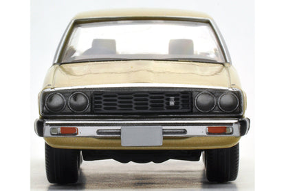 Mô hình xe Tomyca Limited Vintage TLV 1:64 Nissan Skyline 2000GT (Beige M) | LV-N110b