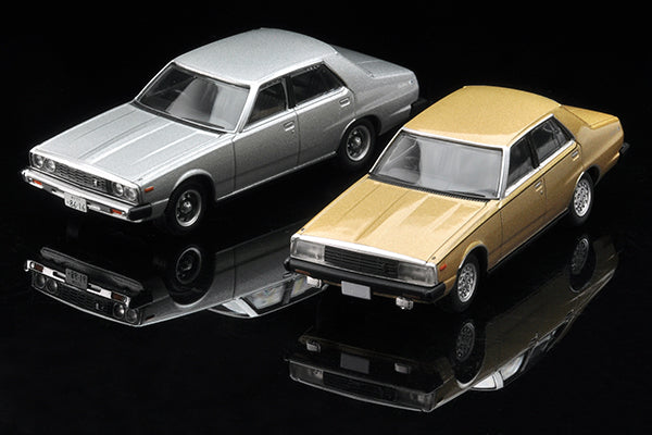 Mô hình xe Tomyca Limited Vintage TLV 1:64 Skyline 2000GT-E・X Golden Car | LV-N111c
