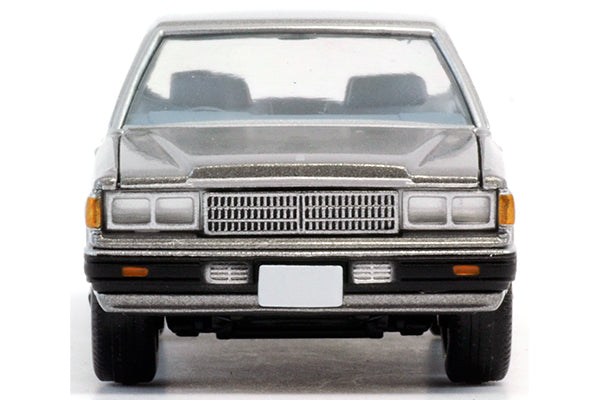 Mô hình xe Tomyca Limited Vintage TLV 1:64 Cedric 200E Turbo SGL (silver) | LV-N112b