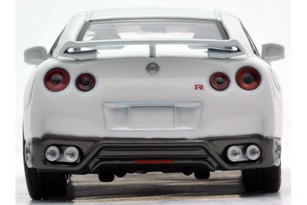 Mô hình xe Tomyca Limited Vintage TLV 1:64 GT-R Premium edition (white) | LV-N116b