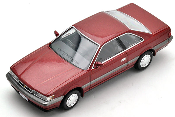 Mô hình xe Tomyca Limited Vintage TLV 1:64 Leopard 3.0 Altima (red) | LV-N118b