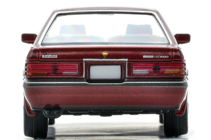 Mô hình xe Tomyca Limited Vintage TLV 1:64 Leopard 3.0 Altima (red) | LV-N118b