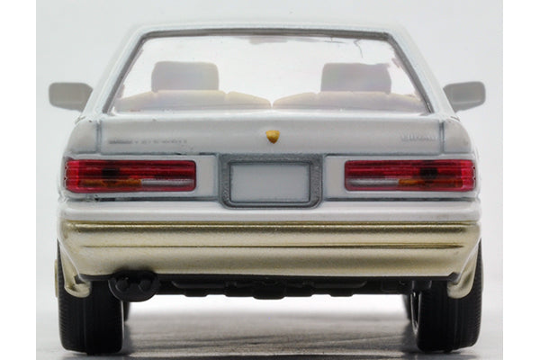 Mô hình xe Tomyca Limited Vintage TLV 1:64 Leopard Altima Turbo (white) | LV-N119b