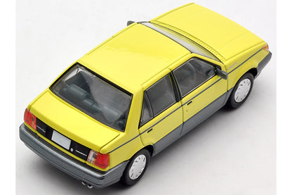 Mô hình xe Tomyca Limited Vintage TLV 1:64 Isuzu Gemini Patio (yellow) | LV-N125b