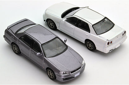 Mô hình xe Tomyca Limited Vintage TLV 1:64 Skyline 25GT Turbo (Silver) | LV-N128a