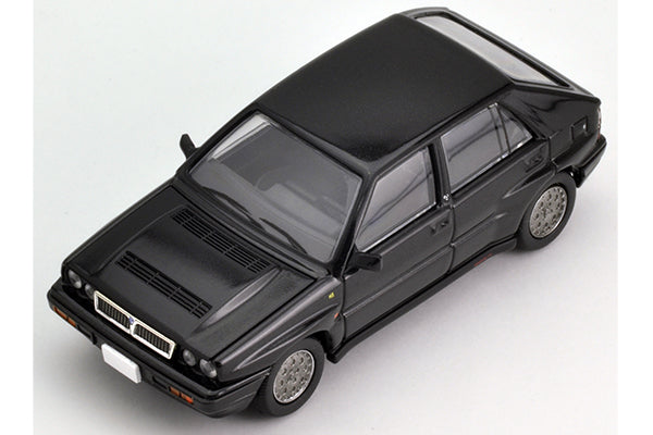 Mô hình xe Tomyca Limited Vintage TLV 1:64 Lancia Delta Integrale 16V (black) | LV-N130b