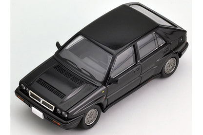Mô hình xe Tomyca Limited Vintage TLV 1:64 Lancia Delta Integrale 16V (black) | LV-N130b