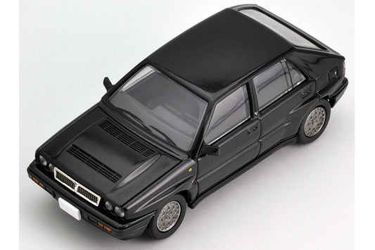 Mô hình xe Tomyca Limited Vintage TLV 1:64 Lancia Delta Integrale 16V (black) | LV-N130b