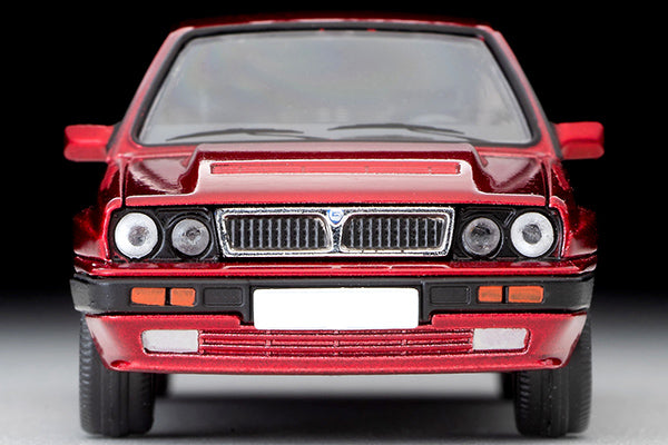 Mô hình xe Tomyca Limited Vintage TLV 1:64 Lancia Delta HF Integrale 16V (Wine) | LV-N130c