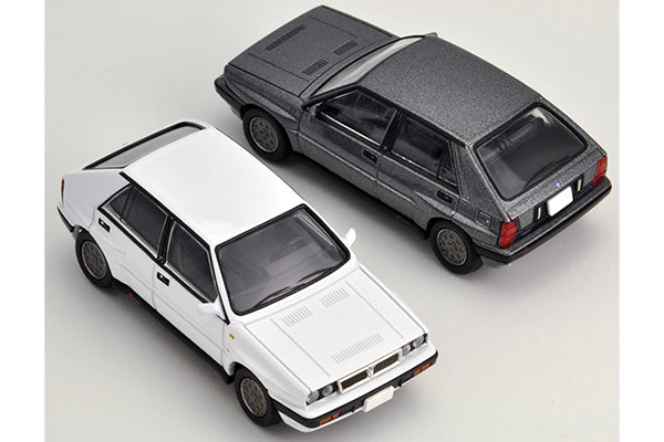 Mô hình xe Tomyca Limited Vintage TLV 1:64 Lancia Delta HF Integrale (Gray) | LV-N136a