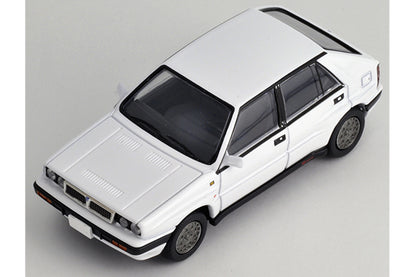 Mô hình xe Tomyca Limited Vintage TLV 1:64 Lancia Delta HF Integrale (white) | LV-N136b