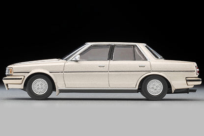 Mô hình xe Tomyca Limited Vintage TLV 1:64 Toyota Cresta Super Lucent Twin Cam 24 (beige) 1986 model | LV-N137c