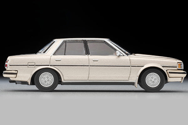 Mô hình xe Tomyca Limited Vintage TLV 1:64 Toyota Cresta Super Lucent Twin Cam 24 (beige) 1986 model | LV-N137c