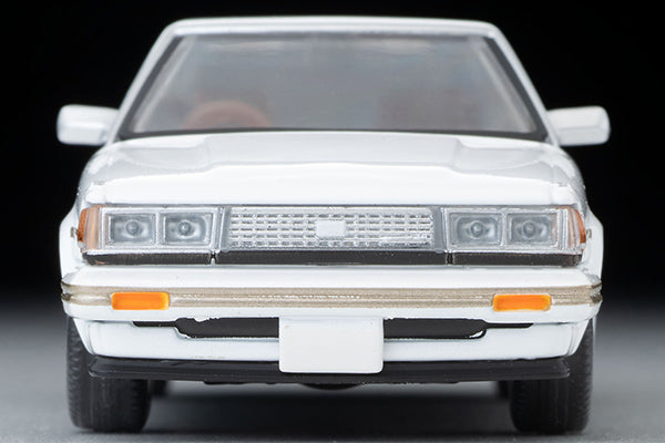 Mô hình xe Tomyca Limited Vintage TLV 1:64 Toyota Cresta Exceed (white) 1985 model | LV-N156c