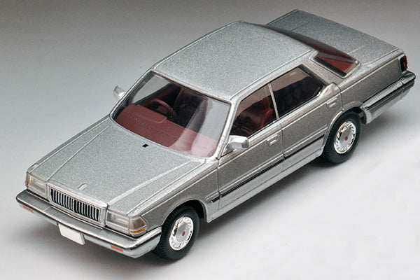 Mô hình xe Tomyca Limited Vintage TLV 1:64 Nissan Cedric V30 Turbo Brougham (silver) | LV-N168b