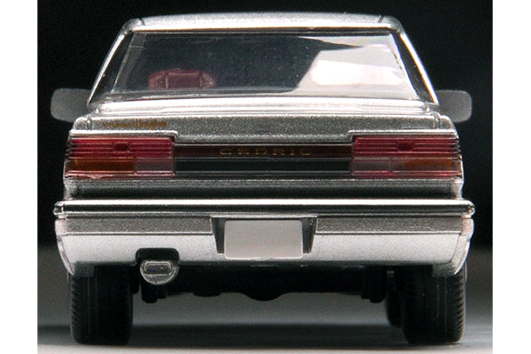 Mô hình xe Tomyca Limited Vintage TLV 1:64 Nissan Cedric V30 Turbo Brougham (silver) | LV-N168b