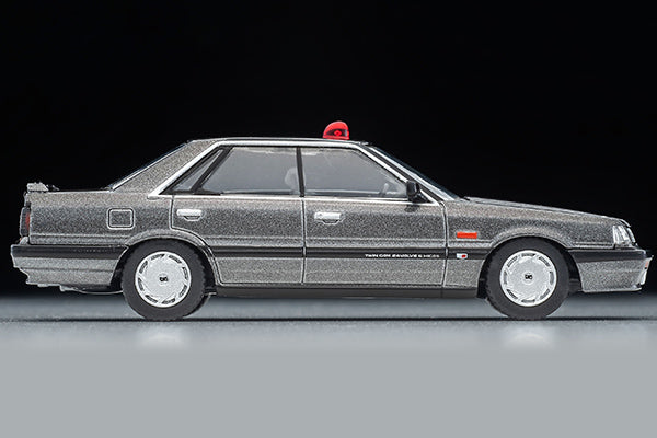Mô hình xe Tomyca Limited Vintage TLV 1:64 Dangerous Detective Vol.10 Nissan Skyline 4-door HT GT Passage Twin Cam 24V | LV-N17497-na