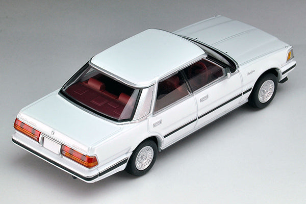 Mô hình xe Tomyca Limited Vintage TLV 1:64 Crown HT Royal Saloon (white) | LV-N175a