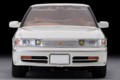 Mô hình xe Tomyca Limited Vintage TLV 1:64 Toyota Mark II 2.5 Grande Limited (Pearl White) | LV-N179d