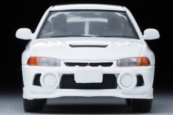 Mô hình xe Tomyca Limited Vintage TLV 1:64 Mitsubishi Lancer RS Evolution IV (white) | LV-N186c