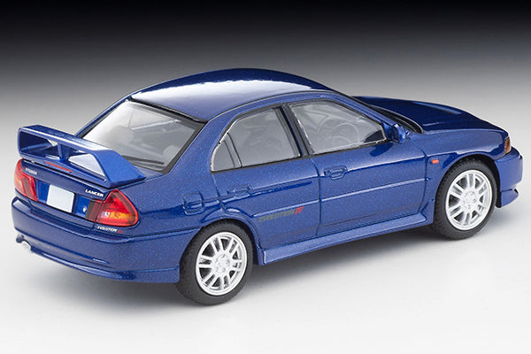 Mô hình xe Tomyca Limited Vintage TLV 1:64 Mitsubishi Lancer GSR Evolution IV (navy) | LV-N186e