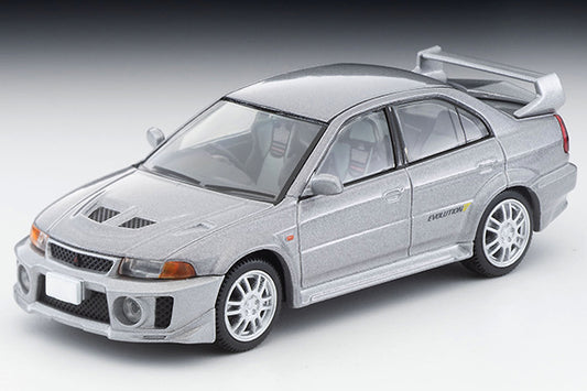 Mô hình xe Tomyca Limited Vintage TLV 1:64 Mitsubishi Lancer GSR Evolution V (silver) | LV-N187d