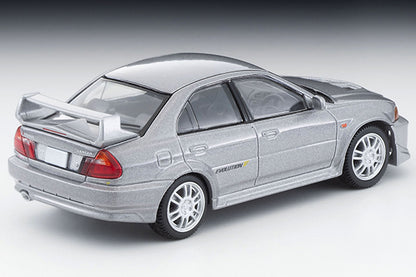 Mô hình xe Tomyca Limited Vintage TLV 1:64 Mitsubishi Lancer GSR Evolution V (silver) | LV-N187d