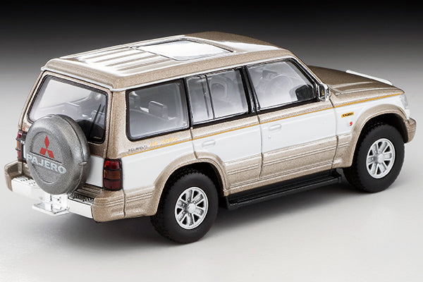 Mô hình xe Tomyca Limited Vintage TLV 1:64 Mitsubishi Pajero Mid Roof Wide Super Exceed 1991 model (beige/white) | LV-N189c