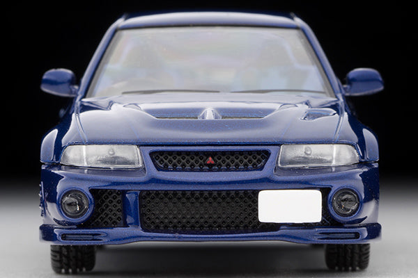 Mô hình xe Tomyca Limited Vintage TLV 1:64 Mitsubishi Lancer GSR Evolution VI (navy) | LV-N190c