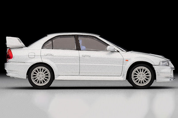 Mô hình xe Tomyca Limited Vintage TLV 1:64 Mitsubishi Lancer GSR Evolution VI (silver) | LV-N190d
