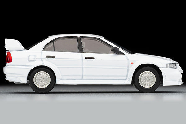 Mô hình xe Tomyca Limited Vintage TLV 1:64 Mitsubishi Lancer RS Evolution VI (white) | LV-N190e