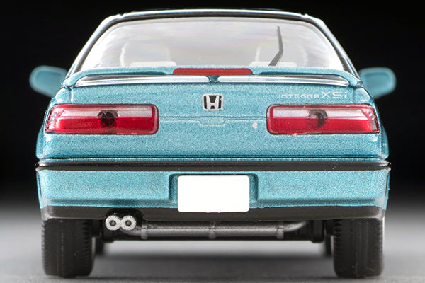 Mô hình xe Tomyca Limited Vintage TLV 1:64 Honda Integra XSi 1989 model (light blue) | LV-N193b