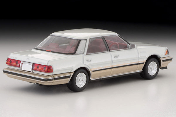 Mô hình xe Tomyca Limited Vintage TLV 1:64 Toyota Crown 3.0 Royal Saloon G 85 model (Pearl) | LV-N199a