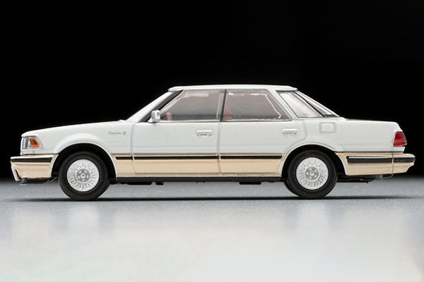 Mô hình xe Tomyca Limited Vintage TLV 1:64 Toyota Crown 3.0 Royal Saloon G 85 model (Pearl) | LV-N199a
