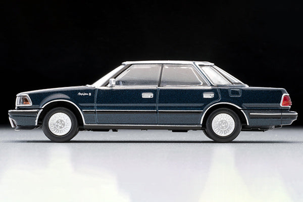 Mô hình xe Tomyca Limited Vintage TLV 1:64 Toyota Crown 3.0 Royal Saloon G 1985 model (navy) | LV-N199b